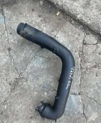 Volkswagen Golf Plus Intercooler hose/pipe