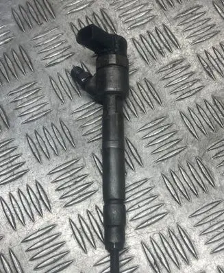 Mercedes-Benz E W211 Fuel injector 0986435