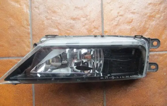 Volkswagen Tiguan Front fog light 5NA941700B