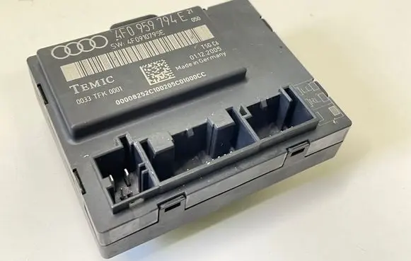 Audi A6 S6 C6 4F Door control unit/module 4F0959794E 4F0910795E 0033TFK0001