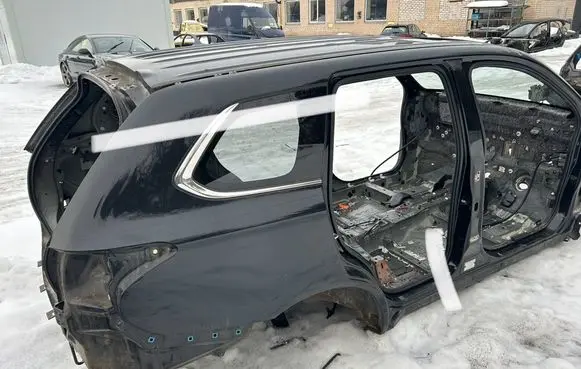 Mitsubishi Outlander Rear quarter panel 