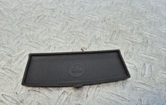 Mercedes-Benz ML W166 Glove box pad A1666831094