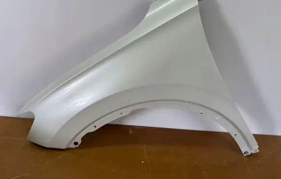 Volkswagen Golf III Fender 