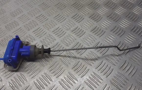 Audi 80 90 S2 B4 Sliding door latching motor 893862153D