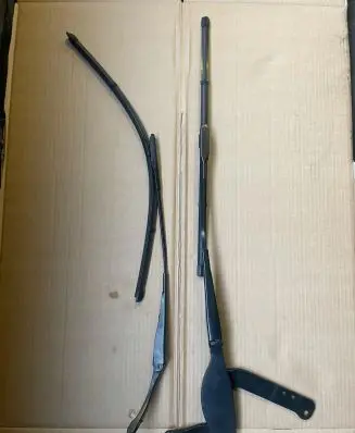 Mercedes-Benz S W222 Front wiper blade arm 2228200144