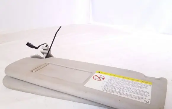 Volkswagen PASSAT B6 Sun visor 3C0857551