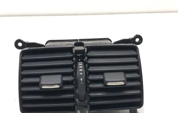 Volkswagen PASSAT B7 Rear air vent grill 3AA819203