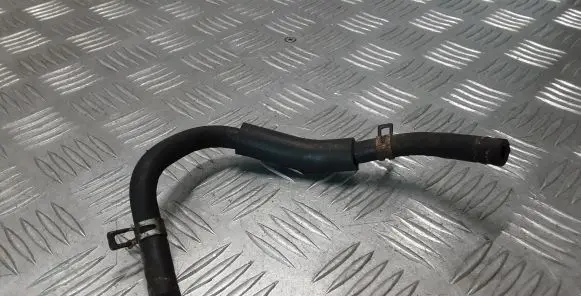 Lexus IS 220D-250-350 Engine coolant pipe/hose