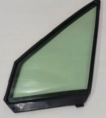 Subaru Forester SJ Sliding door window/glass 