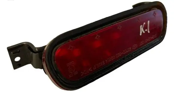 KIA Sorento Third/center stoplight 927003E0