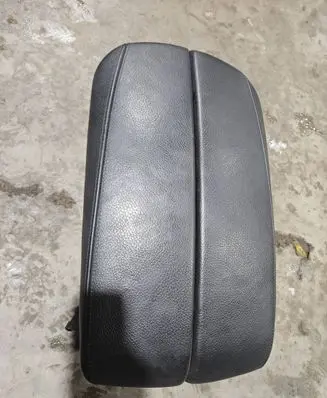 BMW X5 F15 Armrest 51169251992 105067 100559