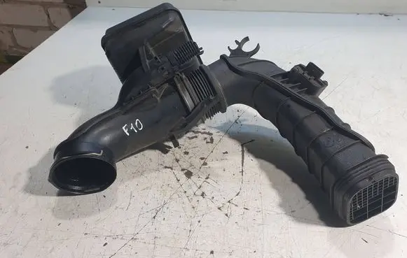 BMW 5 F10 F11 Intake resonator 8512249 8508047 851201403
