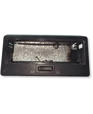 Volkswagen PASSAT B4 Rear seat light AK357947111