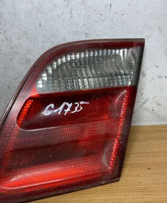 Mercedes-Benz E W210 Tailgate rear/tail lights A2108203864 C1735