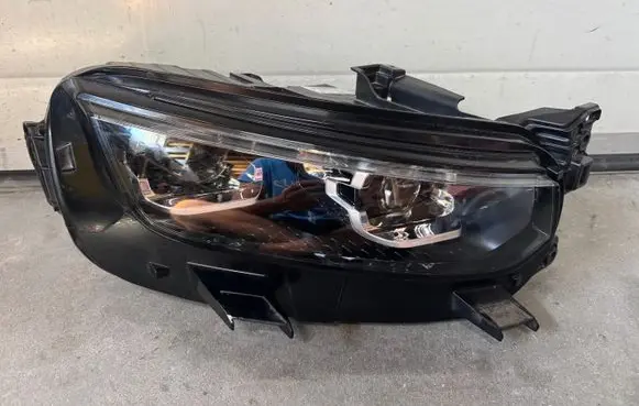Citroen C5 Aircross Headlight/headlamp 9816925280