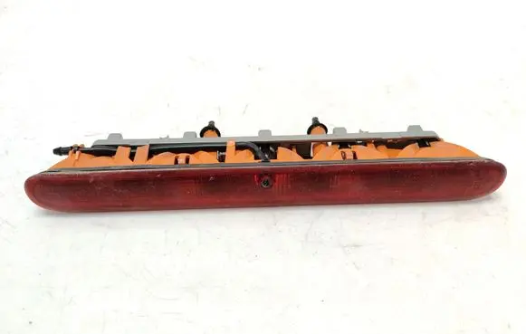 Peugeot 206 Third/center stoplight 3820 3802