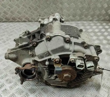 Toyota RAV 4 (XA40) Rear differential 8209048020