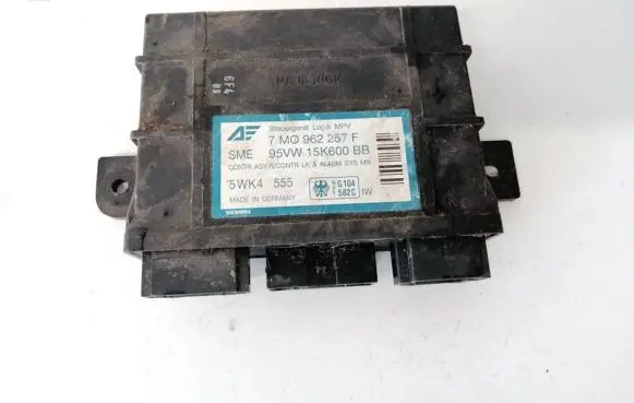 Seat Alhambra (Mk1) Comfort/convenience module 7m0962257f 95vw-15k600bb