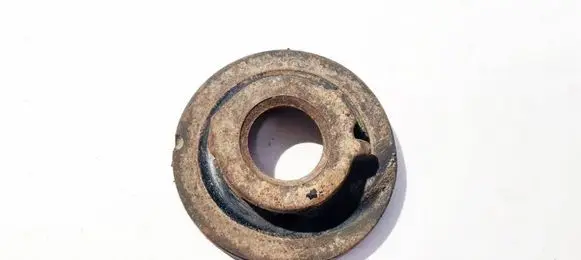 Skoda Octavia Mk2 (1Z) Front coil spring rubber mount 1k0512297d