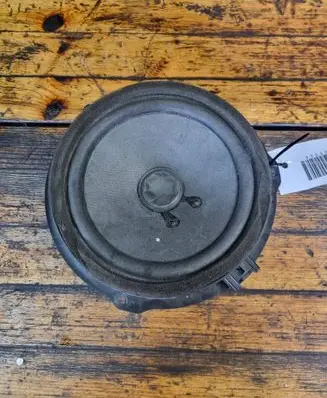 Ford Fiesta Front door speaker AA6T18808AA