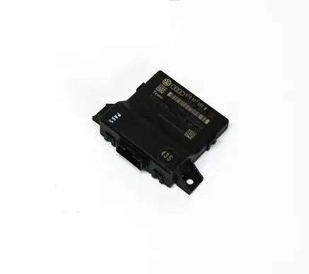 Audi A4 S4 B8 8K Gateway control module 8T0907468M