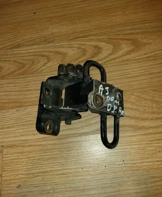 Front door lower hinge