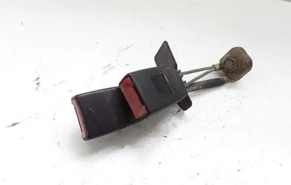 Volkswagen PASSAT B5.5 Rear seatbelt buckle 3B0857739 3B0857739D