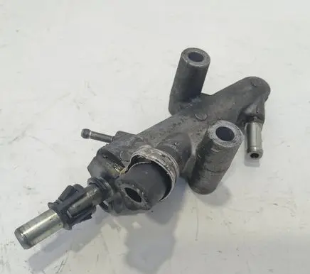 Opel Vectra C Fuel distributor 55188200