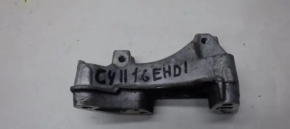 Citroen C4 II Engine mounting bracket