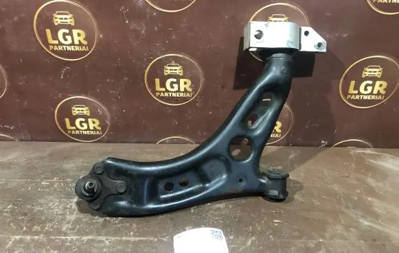 Volkswagen Caddy Front lower control arm/wishbone 1K0407166C