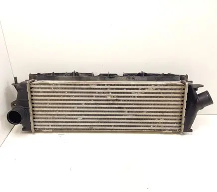 Nissan Primastar Intercooler radiator 8200411160C 992563J 93854398