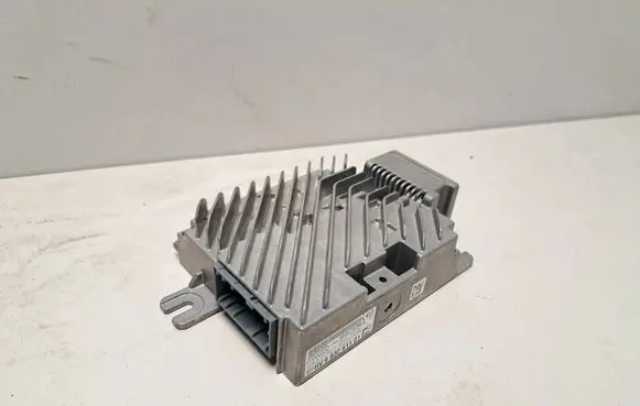 BMW X7 G07 Sound amplifier 9832611 5A3F6D3