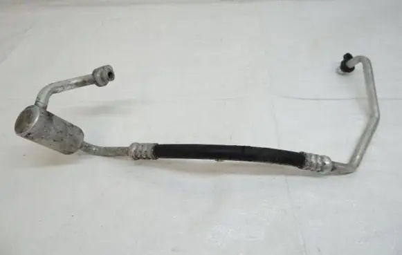 Air conditioning (A/C) pipe/hose