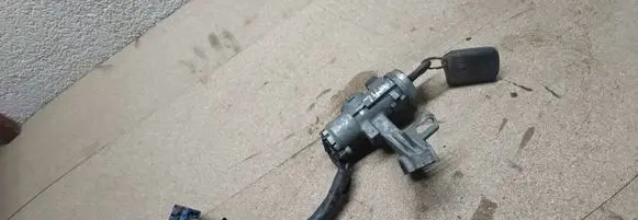 Mitsubishi Lancer Ignition lock 336429