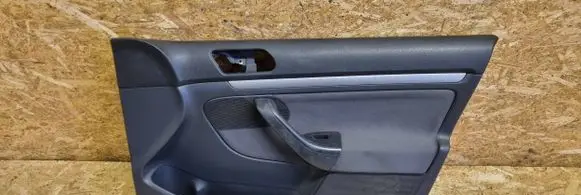 Volkswagen Jetta V Front door card panel trim 1K4867012BF 1K4867012