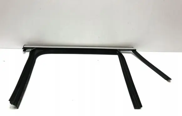 Mercedes-Benz GLA H247 Rear door glass trim molding