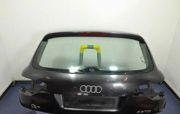 Audi Q7 4L Tailgate/trunk/boot lid