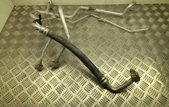 Tesla Model X Air conditioning (A/C) pipe/hose 104626500D
