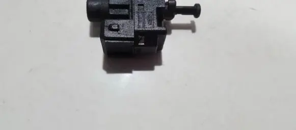 Ford Focus Brake pedal sensor switch 98BB13480BC 98BB-13480-BC