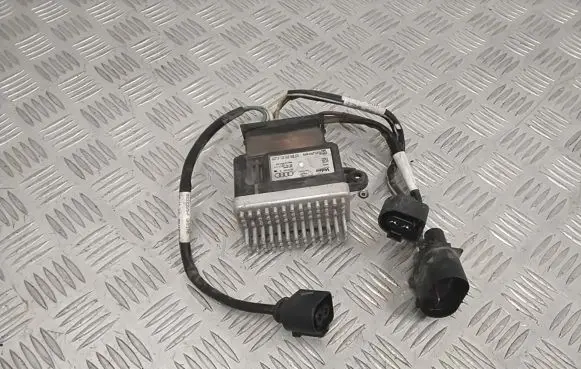 Coolant fan relay