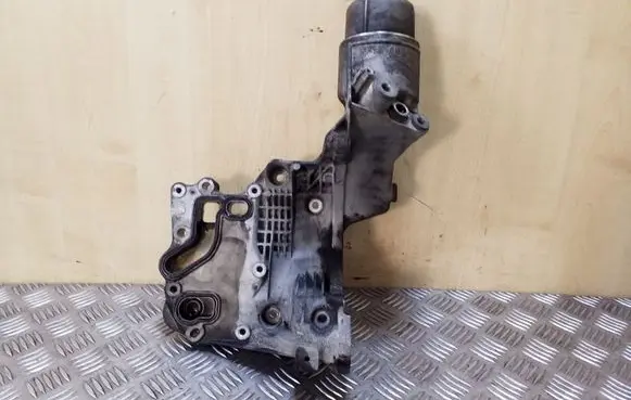 Opel Antara Oil filter mounting bracket
