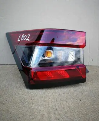 Nissan Juke II F16 Rear/tail lights 265556PA0A