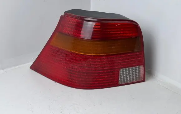 Volkswagen Golf IV Rear/tail lights 1J6945095Q