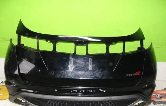Honda Civic Tailgate trim 
