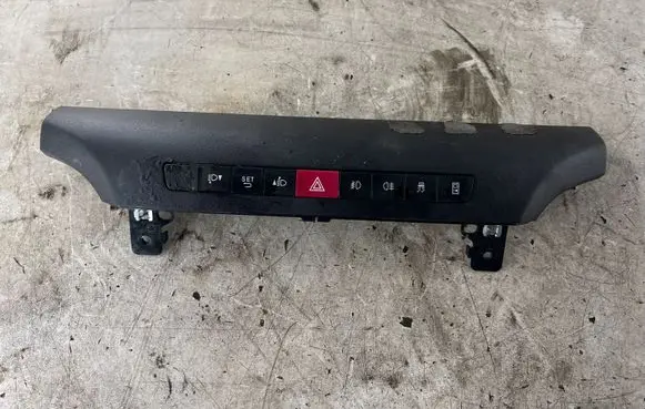 Iveco Daily 6th gen Panel trim 5801586544