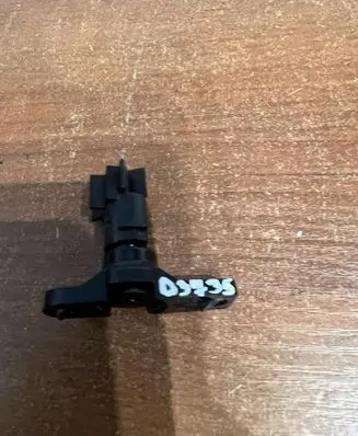 Mercedes-Benz S W221 Oil temperature sensor A2218300672 D3735