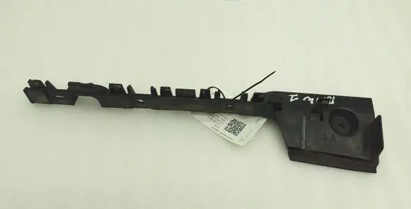 Fender mounting bracket