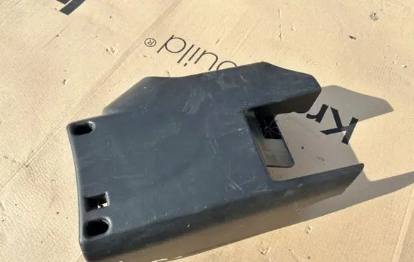 Peugeot Rifter Steering wheel column trim 9816558477