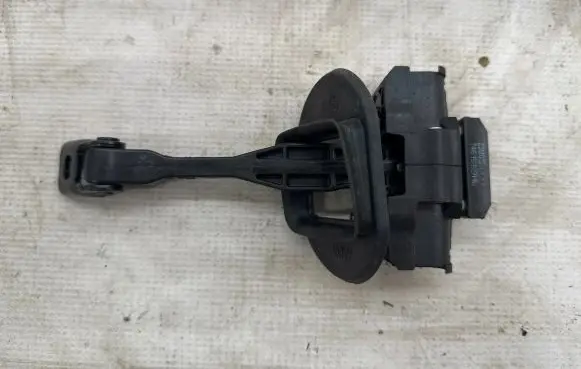 BMW X2 F39 Rear door check strap stopper 7461559HL 23w05