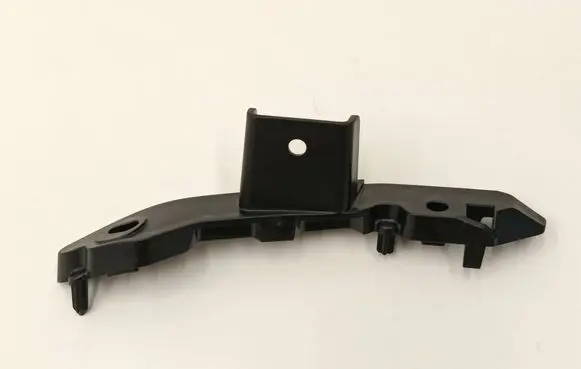 BMW 6 G32 Gran Turismo Front bumper mounting bracket 7415585 15067010 51117415585